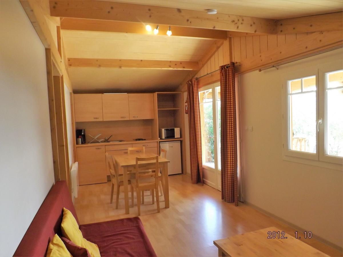 Les Chalets Du Relais D'Aguilar Tuchan Exterior foto
